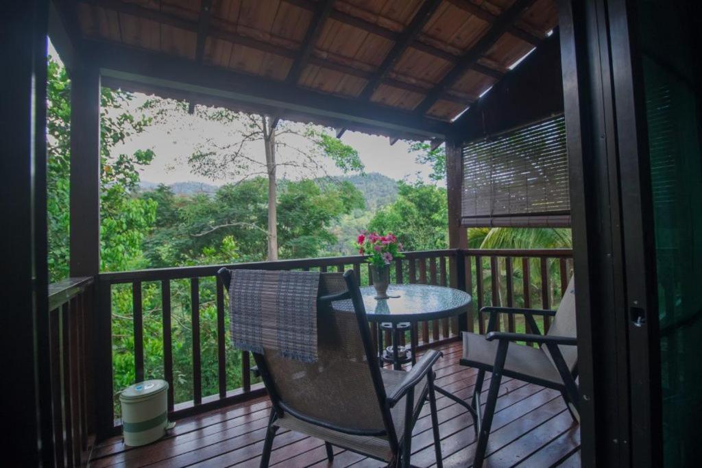 De Serenity - Exclusive Jungle Retreat Seremban Exterior photo